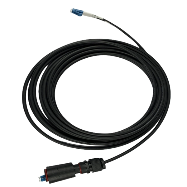 Fiber optic terminal box fixed on pole