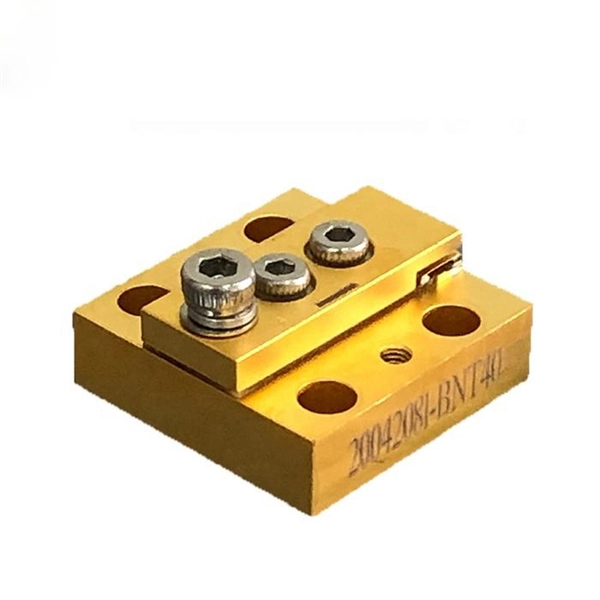 Standard dimensions of a 1U switch chassis