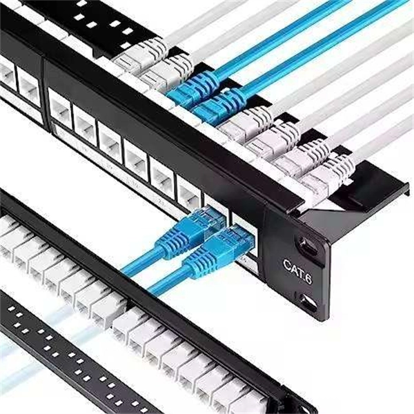 What equipment is needed at both ends of the beam splitter 