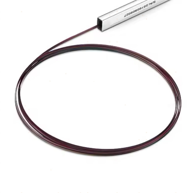 How to bring out a pigtail network in a fiber optic network 