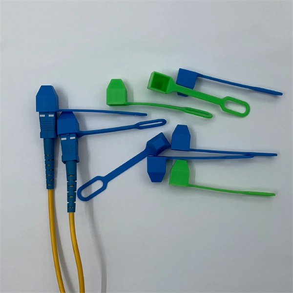 What are the standards for mesh cable trays 