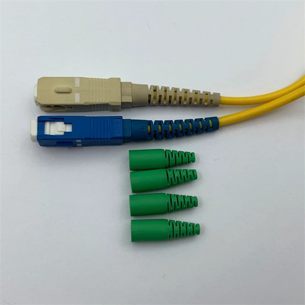 Explosion-proof distribution box for three-stage circuits