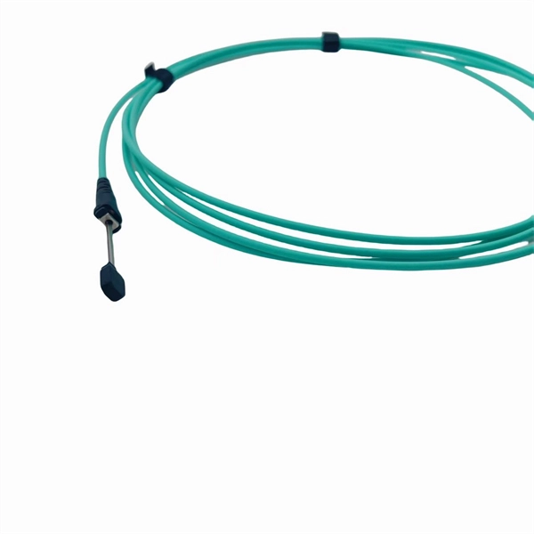 Single-mode fiber optic patch cord lc-lc5m